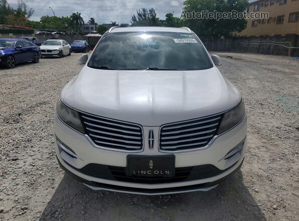 5LMCJ3D94HUL49325 2017 LINCOLN MKC White Front view
