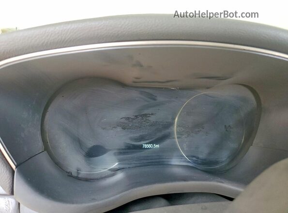 5LMCJ3D94HUL49325 2017 LINCOLN MKC White Instrument cluster view