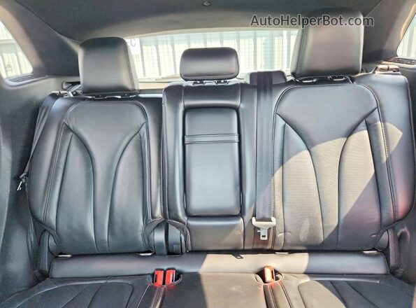 5LMCJ3D94JUL12314 2018 LINCOLN MKC Black Widok tylnych siedzeń