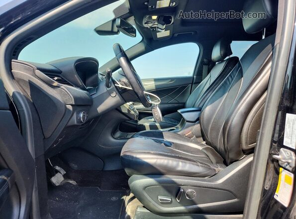 5LMCJ3D94JUL12314 2018 LINCOLN MKC Black Widok wnętrza z przodu