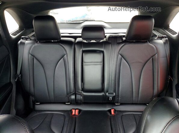 5LMCJ3D96GUJ12690 2016 LINCOLN MKC White Vista de los asientos traseros