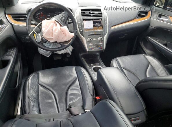 5LMCJ3D96KUL44747 2019 LINCOLN MKC Black Widok deski rozdzielczej