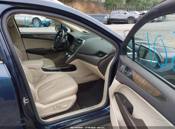 5LMCJ3D97HUL27349 2017 LINCOLN MKC Navy Սալոնի դիմացի տեսք