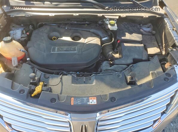 5LMCJ3D98HUL54009 2017 LINCOLN MKC Серый Вид подкапотного пространства