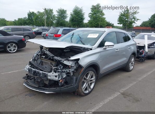 5LMCJ3D98KUL37279 2019 LINCOLN MKC Silver Przód lewy