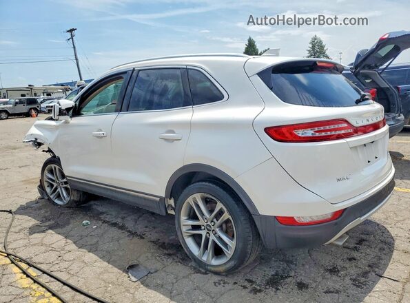 5LMCJ3D9XJUL14147 2018 LINCOLN MKC White Trasero izquierdo