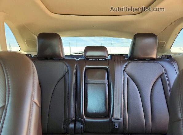 5LMCJ3D9XKUL25862 2019 LINCOLN MKC Gold Հետևի նստատեղերի տեսք