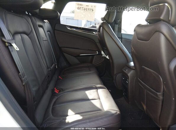 5LMCJ4D91KUL16375 2019 LINCOLN MKC Белый Вид наклейки с VIN-кодом