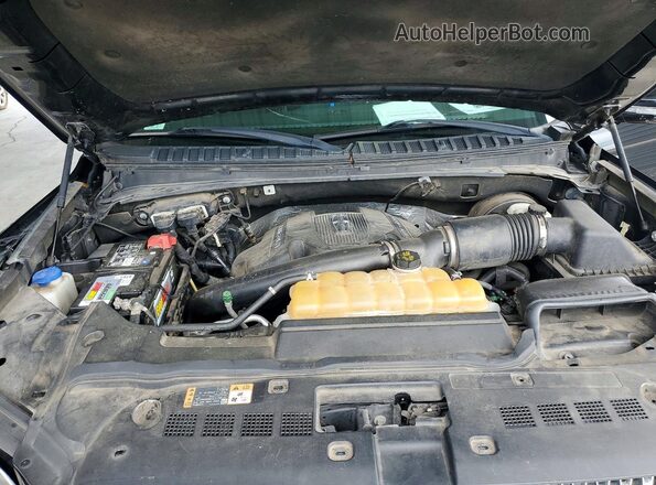5LMJJ2HT0JEL01747 2018 LINCOLN NAVIGATOR Black Vista del compartimento del motor