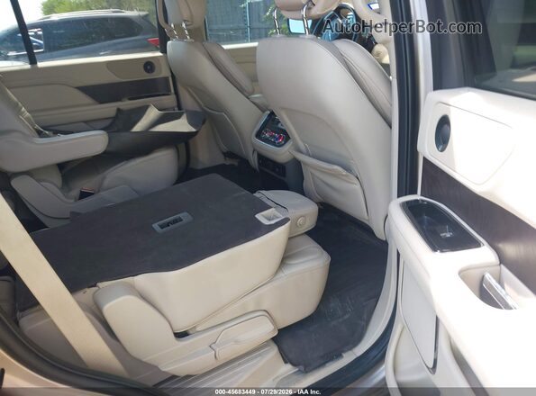 5LMJJ2HT1JEL10344 2018 LINCOLN NAVIGATOR Tan VIN sticker view