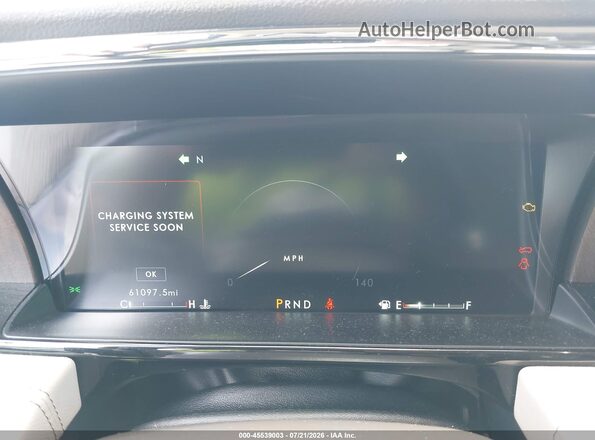 5LMJJ2HT4KEL14017 2019 LINCOLN NAVIGATOR White უკანა სავარძლების ხედი