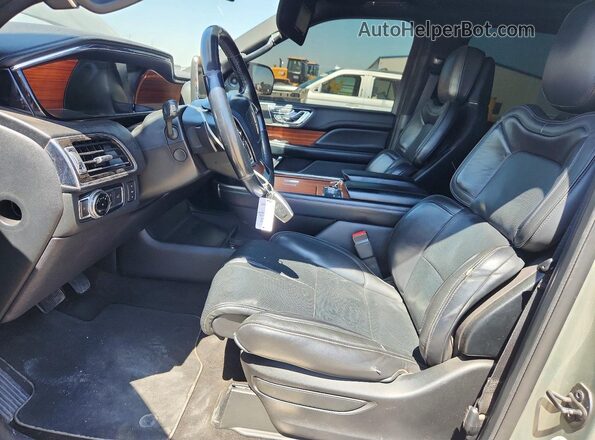 5LMJJ2HT5KEL00014 2019 LINCOLN NAVIGATOR Green წინა სალონის ხედი