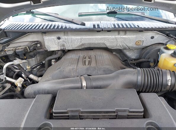 5LMJJ2HTXGEL06222 2016 LINCOLN NAVIGATOR Серебряный Вид сзади