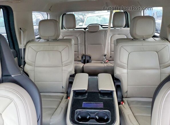 5LMJJ2LG5REL16296 2024 LINCOLN NAVIGATOR Charcoal Вид задніх сидінь
