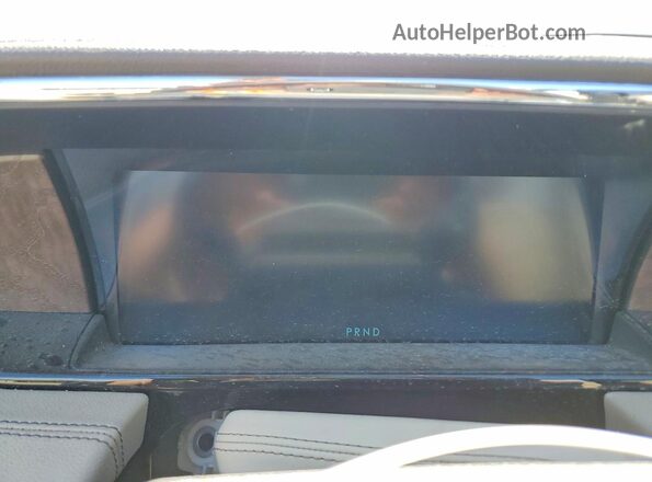 5LMJJ2LG6REL05114 2024 LINCOLN NAVIGATOR Silver Instrument cluster view