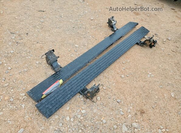 5LMJJ2LG9REL09237 2024 LINCOLN NAVIGATOR Белый Вид наклейки с VIN-кодом