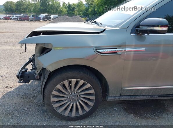 5LMJJ2LT2KEL00446 2019 LINCOLN NAVIGATOR Gray 