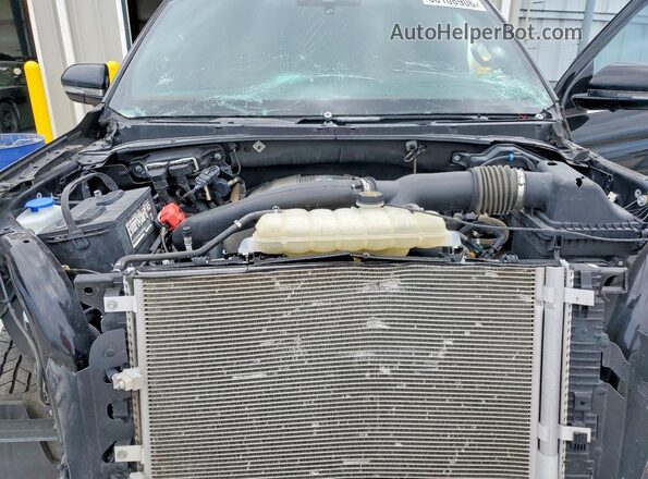 5LMJJ2LT2LEL02943 2020 LINCOLN NAVIGATOR Black Engine compartment view