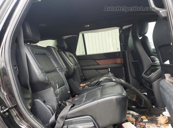 5LMJJ2LT2NEL08177 2022 LINCOLN NAVIGATOR Черный Вид задней части салона