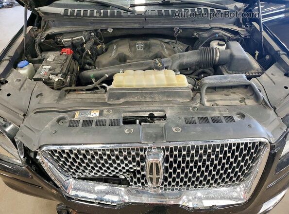 5LMJJ2LT3KEL08975 2019 LINCOLN NAVIGATOR Черный Вид подкапотного пространства
