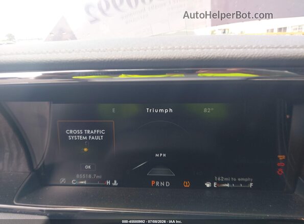 5LMJJ2LT3MEL17436 2021 LINCOLN NAVIGATOR Red Widok tylnych siedzeń