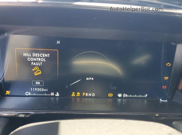 5LMJJ2LT8LEL14174 2020 LINCOLN NAVIGATOR White Instrument cluster view