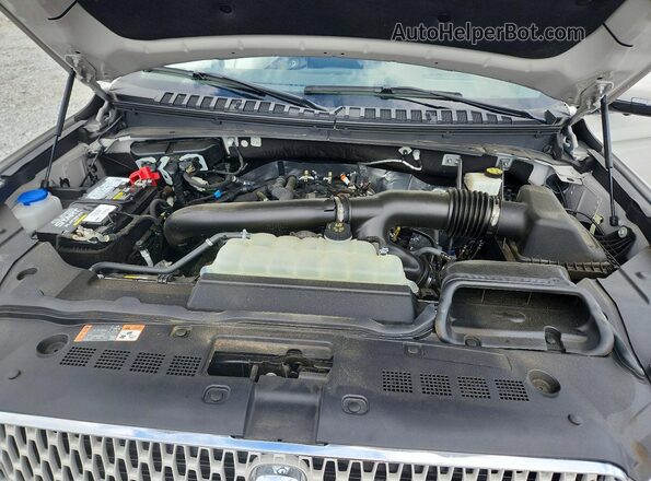 5LMJJ2LT9NEL17331 2022 LINCOLN NAVIGATOR Beige Engine compartment view