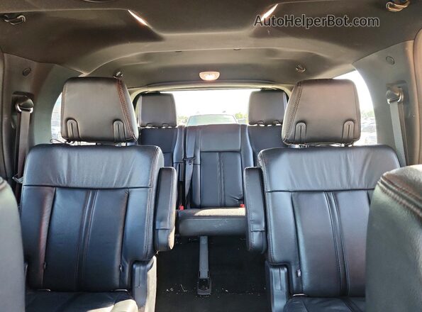 5LMJJ2LTXGEL09628 2016 LINCOLN NAVIGATOR Black Rear seats view