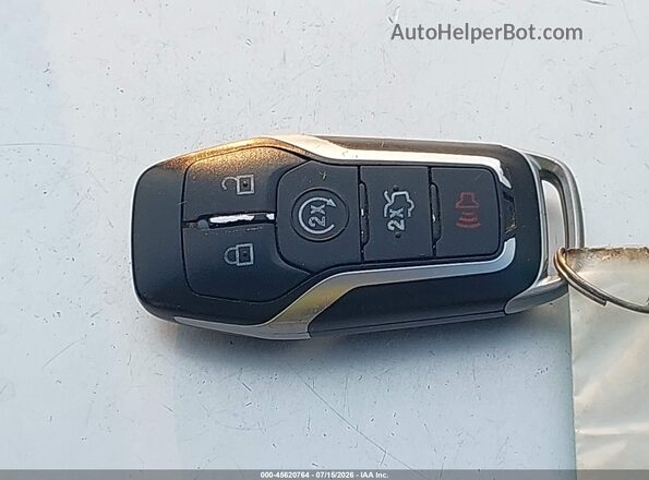 5LMJJ2LTXKEL09394 2019 LINCOLN NAVIGATOR Black Widok deski rozdzielczej