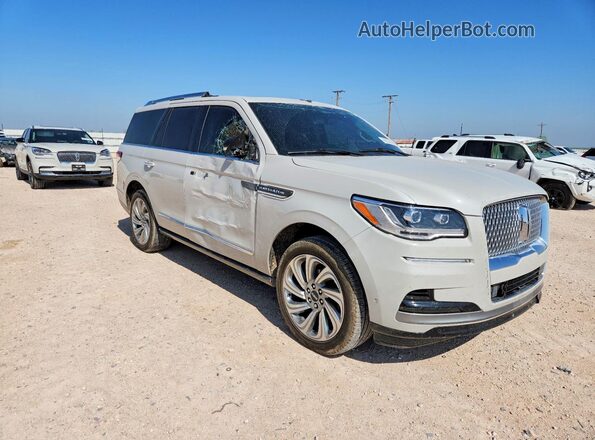 5LMJJ2NG4REL23351 2024 LINCOLN NAVIGATOR Кремовый Передняя правая четверть