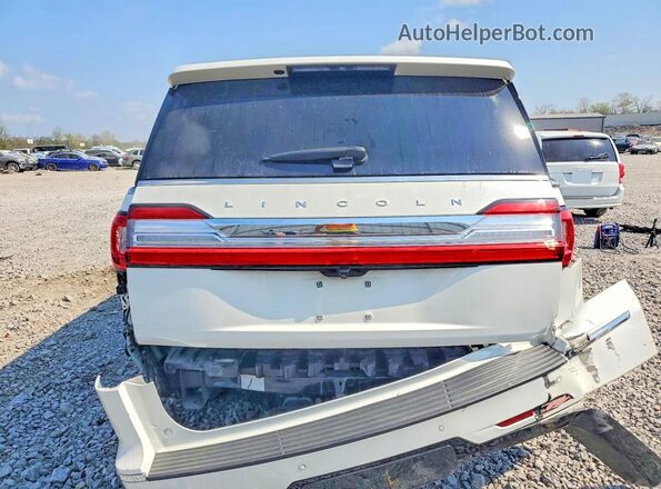 5LMJJ2NT8LEL09764 2020 LINCOLN NAVIGATOR Белый Вид сзади