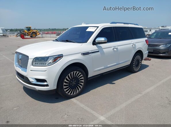 5LMJJ2TT4JEL21443 2018 LINCOLN NAVIGATOR White Przód lewy