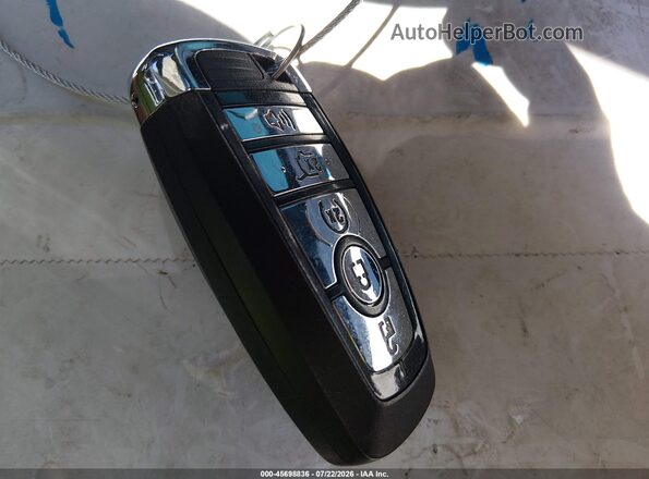 5LMJJ2TT6LEL09362 2020 LINCOLN NAVIGATOR Gray Widok deski rozdzielczej