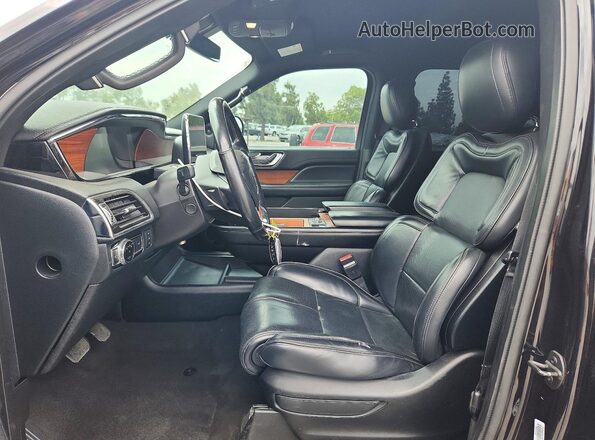 5LMJJ3HT7KEL09870 2019 LINCOLN NAVIGATOR Черный Вид салона спереди
