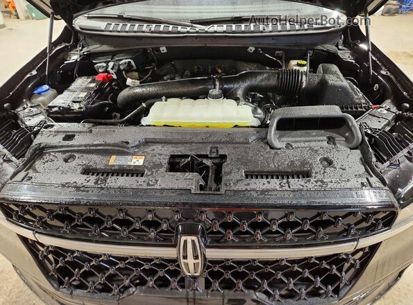 5LMJJ3LG3SEL15255 2025 LINCOLN NAVIGATOR Black Engine compartment view