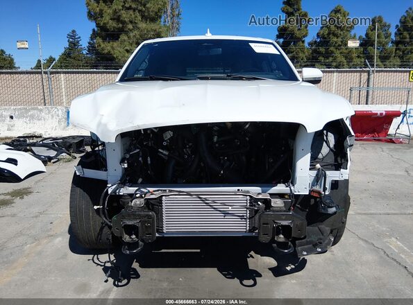 5LMJJ3LG7REL15625 2024 LINCOLN NAVIGATOR White Widok wnętrza z tyłu