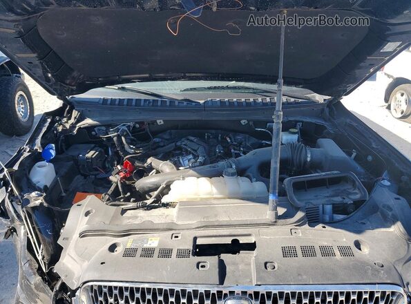 5LMJJ3LG9REL21152 2024 LINCOLN NAVIGATOR Black Vista interior trasera