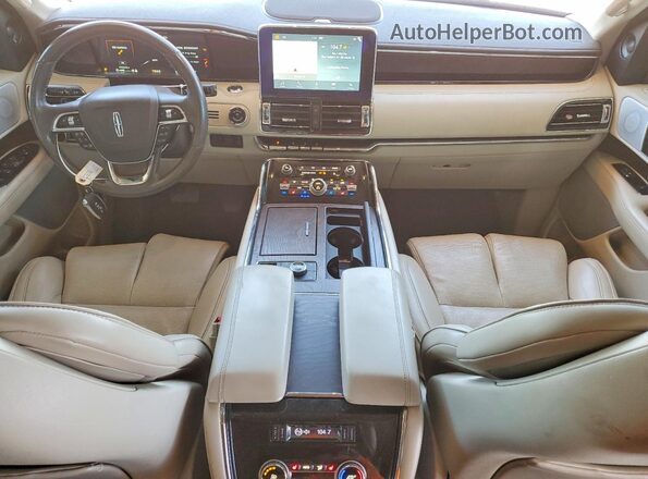 5LMJJ3LT1KEL22802 2019 LINCOLN NAVIGATOR Red Vista del salpicadero
