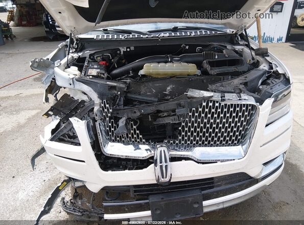 5LMJJ3LT3KEL13194 2019 LINCOLN NAVIGATOR L White Vista trasera