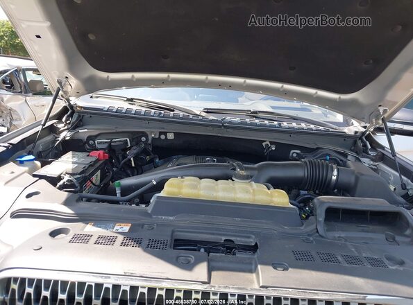 5LMJJ3LT4KEL04262 2019 LINCOLN NAVIGATOR L Silver უკანა ხედი