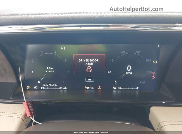 5LMJJ3LT6KEL26229 2019 LINCOLN NAVIGATOR L Blue Widok tylnych siedzeń