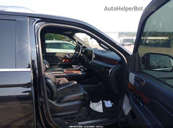 5LMJJ3LT9MEL20508 2021 LINCOLN NAVIGATOR Черный Вид салона спереди