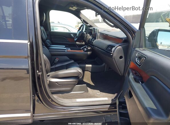 5LMJJ3MT3LEL07475 2020 LINCOLN NAVIGATOR Черный Вид салона спереди