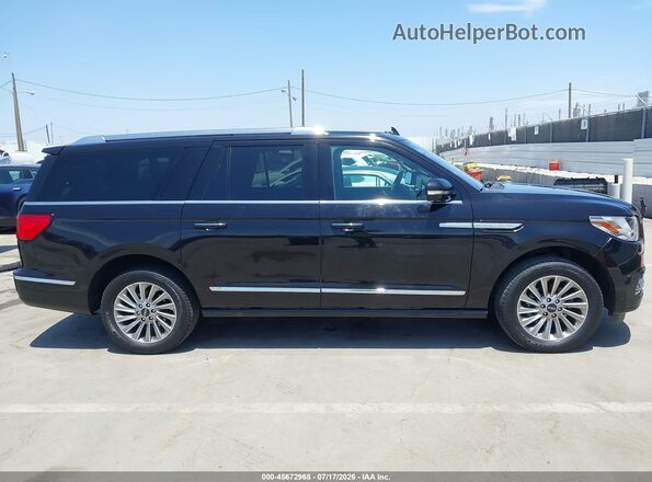 5LMJJ3MT3LEL07475 2020 LINCOLN NAVIGATOR Черный Вид задней части салона