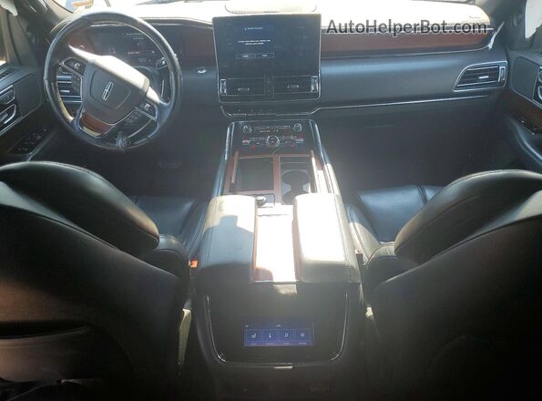 5LMJJ3NT5NEL08287 2022 LINCOLN NAVIGATOR Silver Вид панелі приладів