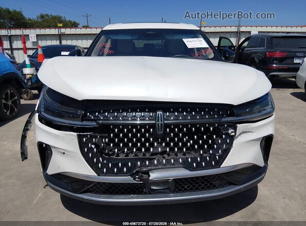 5LMPJ8JA1RJ821206 2024 LINCOLN NAUTILUS White წინა ხედი