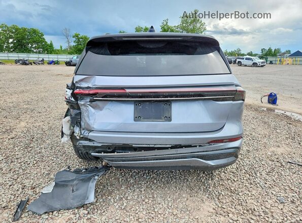 5LMPJ8K42RJ848505 2024 LINCOLN NAUTILUS Silver Rear view