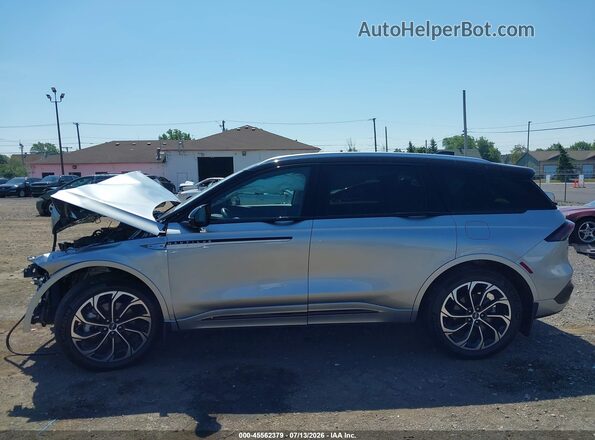 5LMPJ8KA0SJ905148 2025 LINCOLN NAUTILUS Silver Vista interior de 360 grados