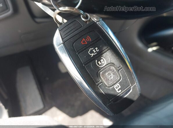 5LMTJ2DH5HUL72274 2017 LINCOLN MKC White Առջևի վահանակի տեսք