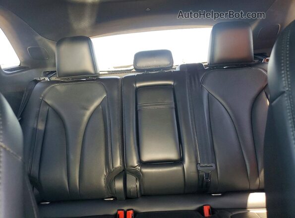 5LMTJ3DH8JUL14154 2018 LINCOLN MKC Silver Vista de los asientos traseros